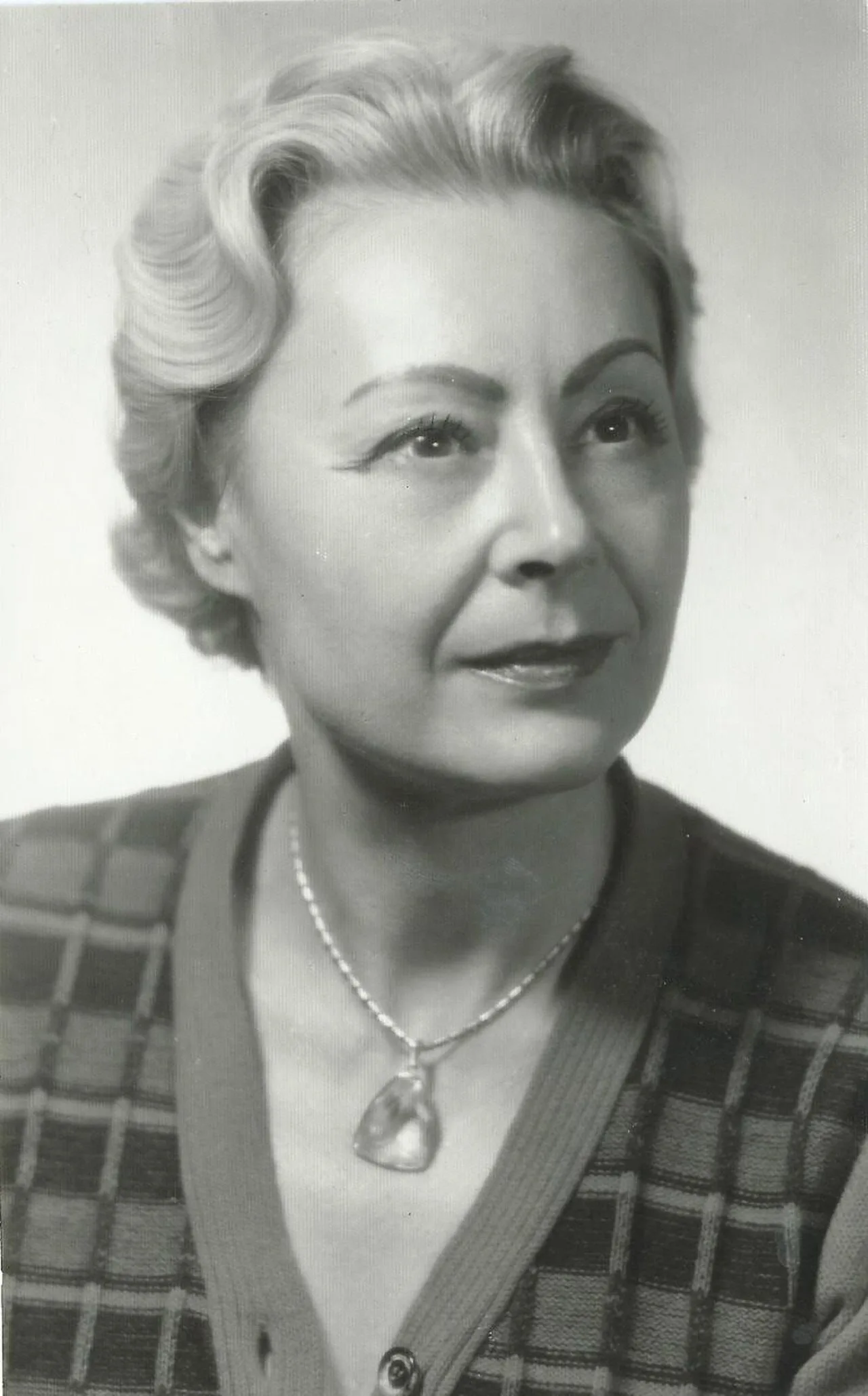 Porträt von Barbara Nawrocka-Dońska (1924–2018) – Gedenkseite