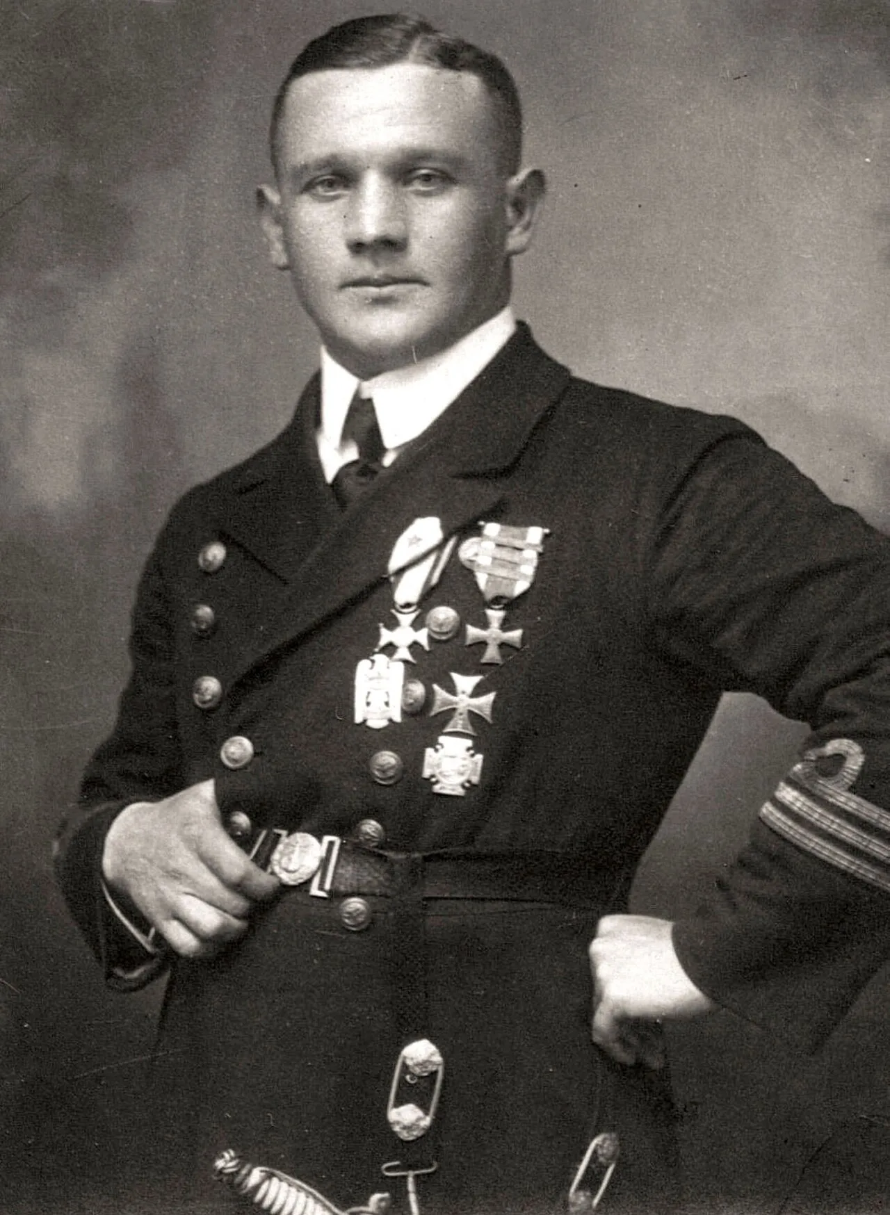 Portrait of Robert Oszek (1895–1938) – memorial page