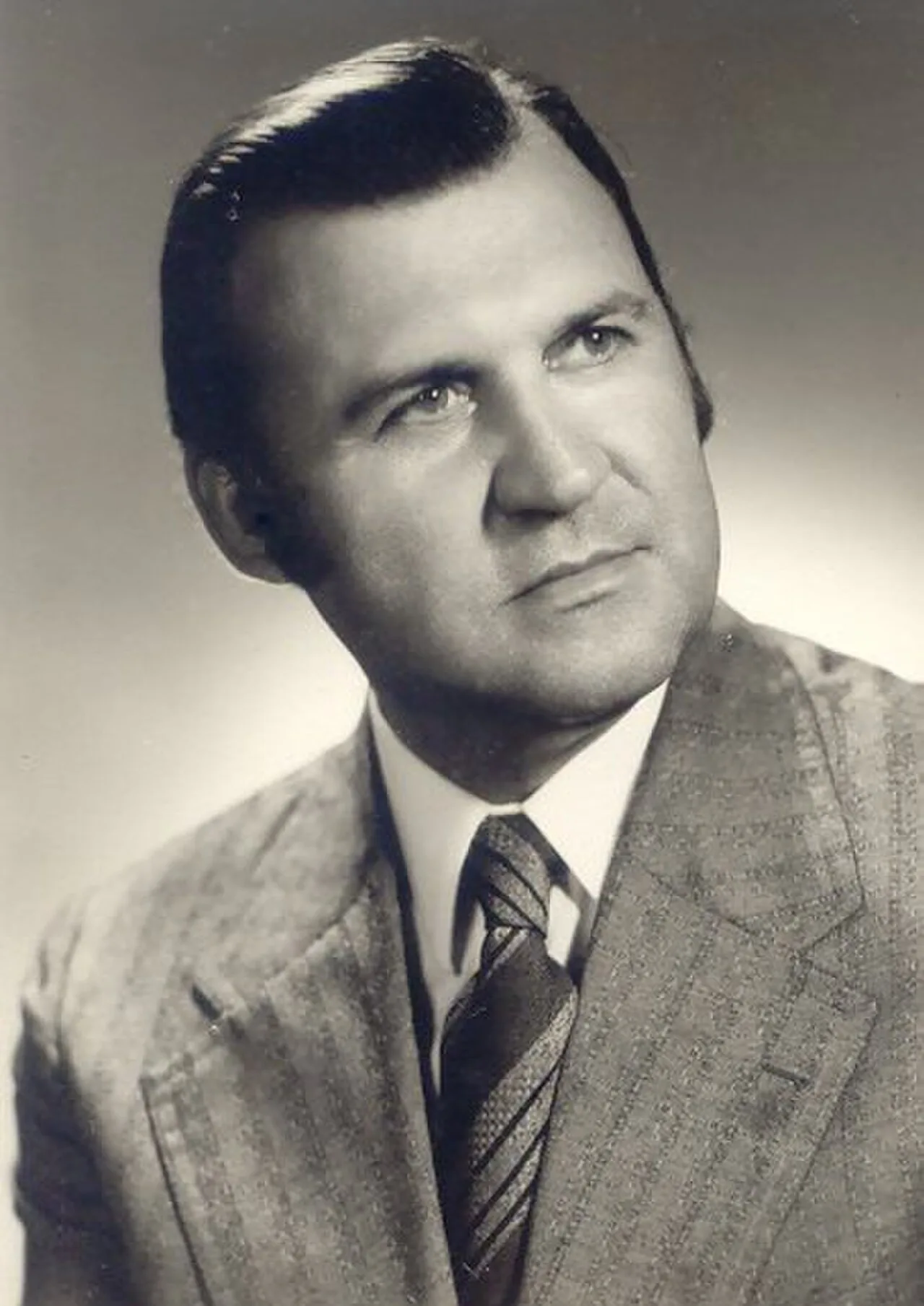 Portrait of Tadeusz Jarosz (1931–2011) – memorial page