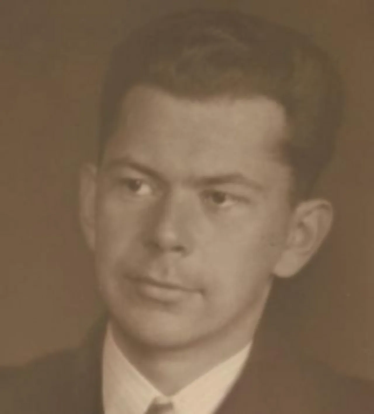 Portrait of Witold Albert Adolph (1903–1941) – memorial page