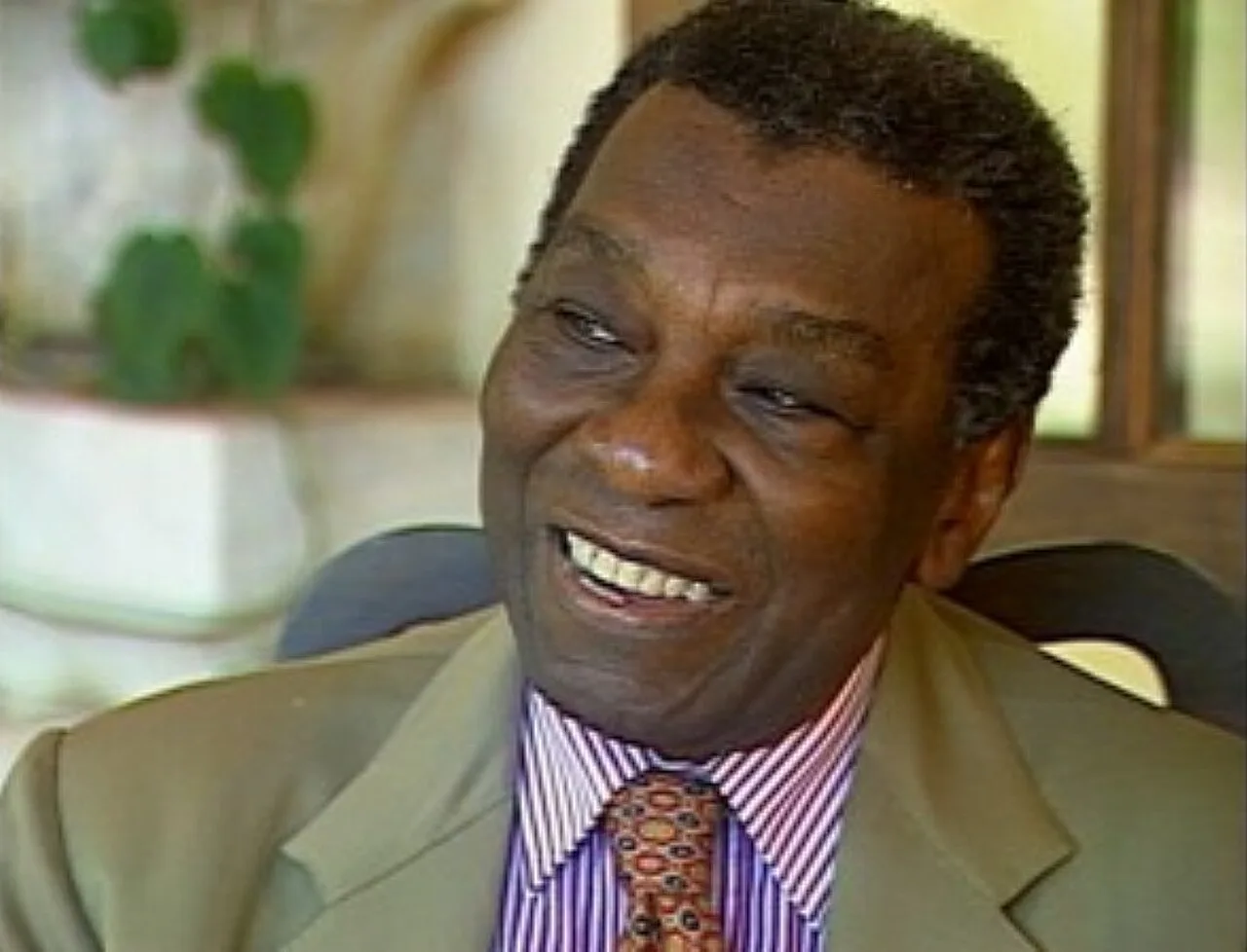 Portrait of Milton Santos (1926–2001) – memorial page