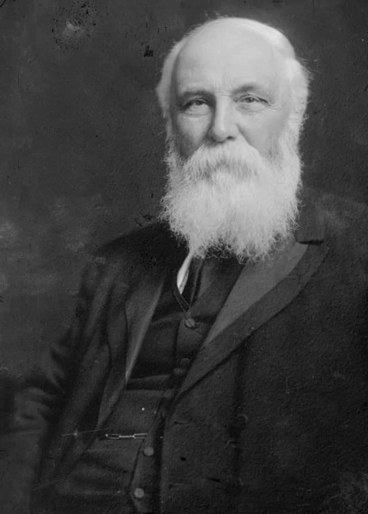 Portrait of Robert Stout (1844–1930) – memorial page