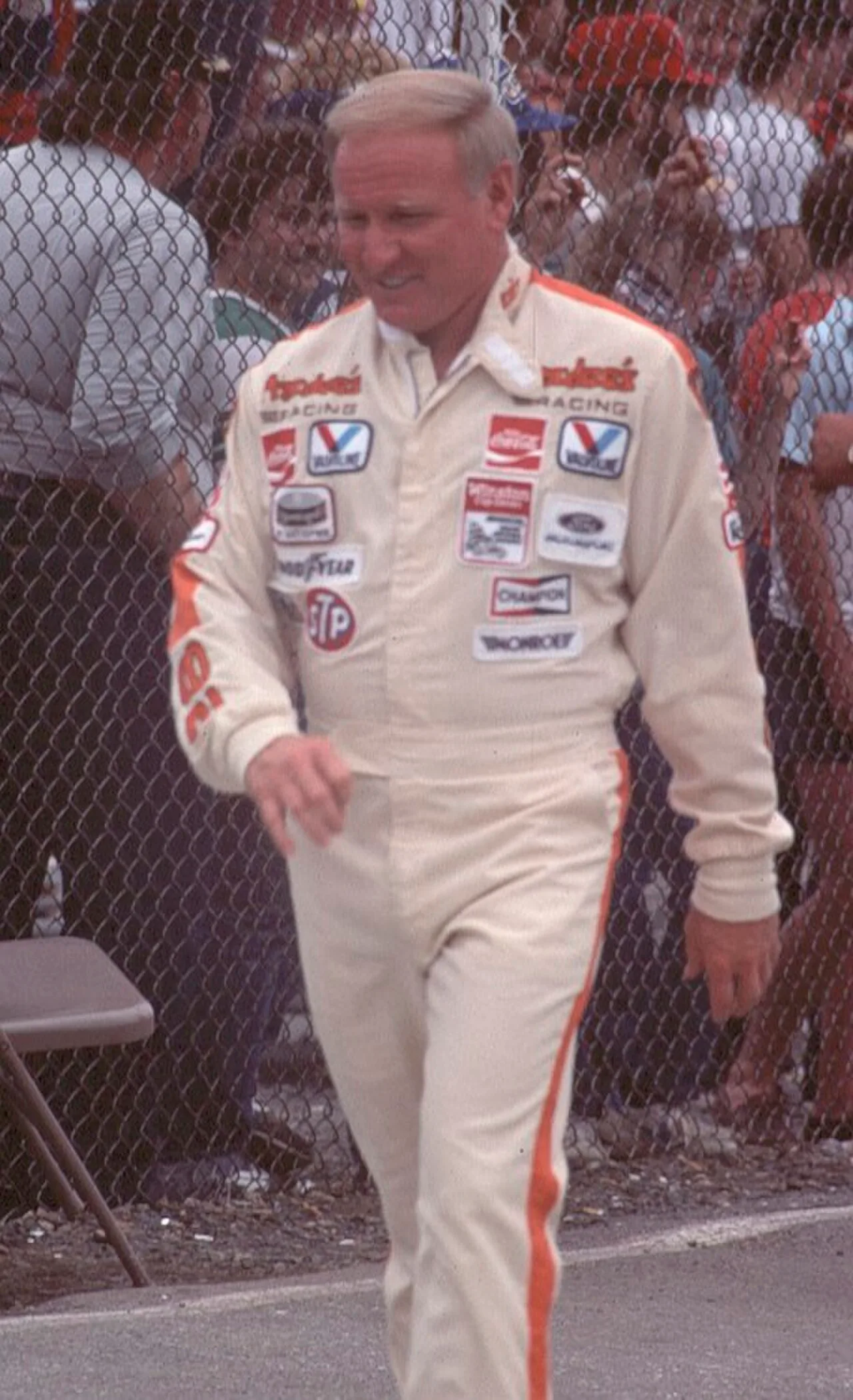 Portrait of Cale Yarborough (1939–2023) – memorial page