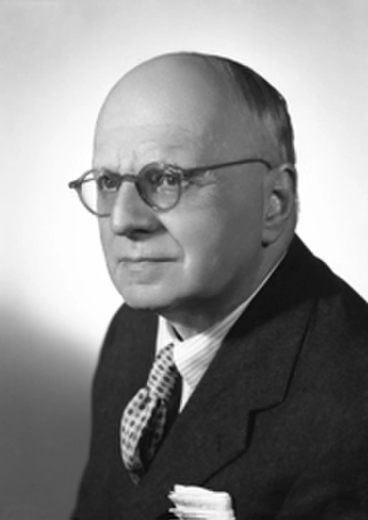 Porträt von Gaetano Pietra (1879–1961) – Gedenkseite