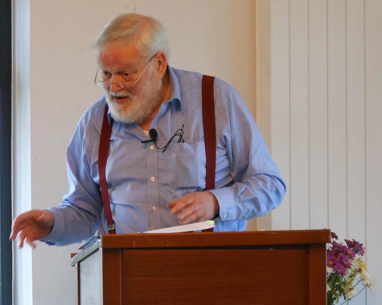 Portrait of Michael Longley (1939–2025) – memorial page