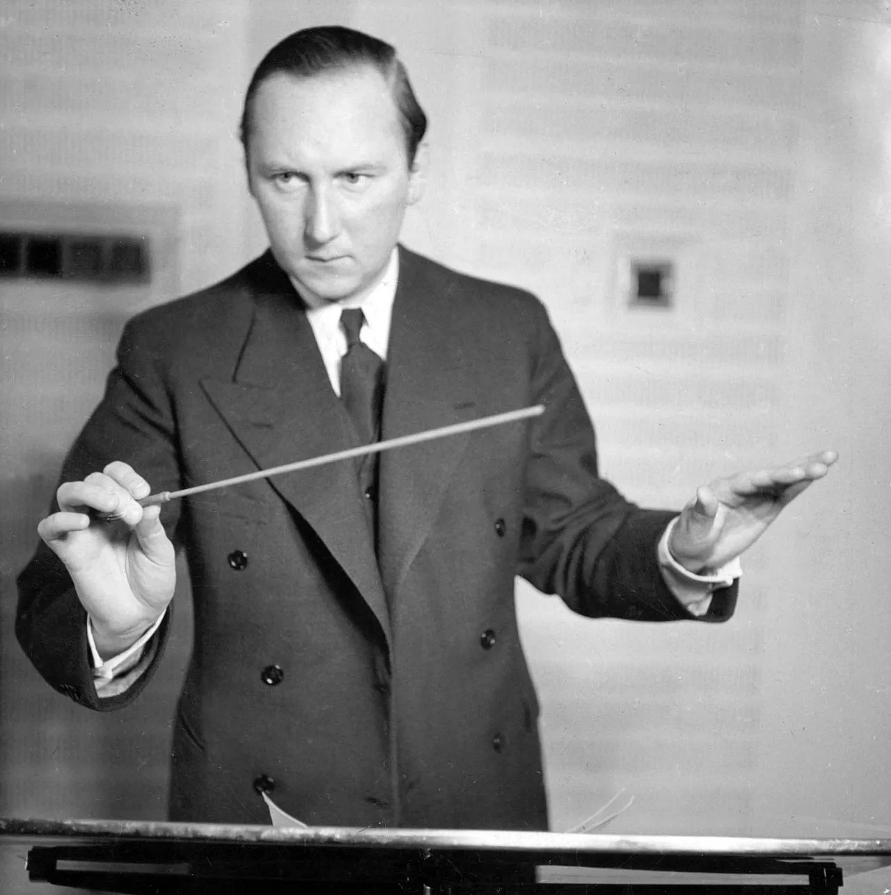 Portrait of Lars-Erik Larsson (1908–1986) – memorial page