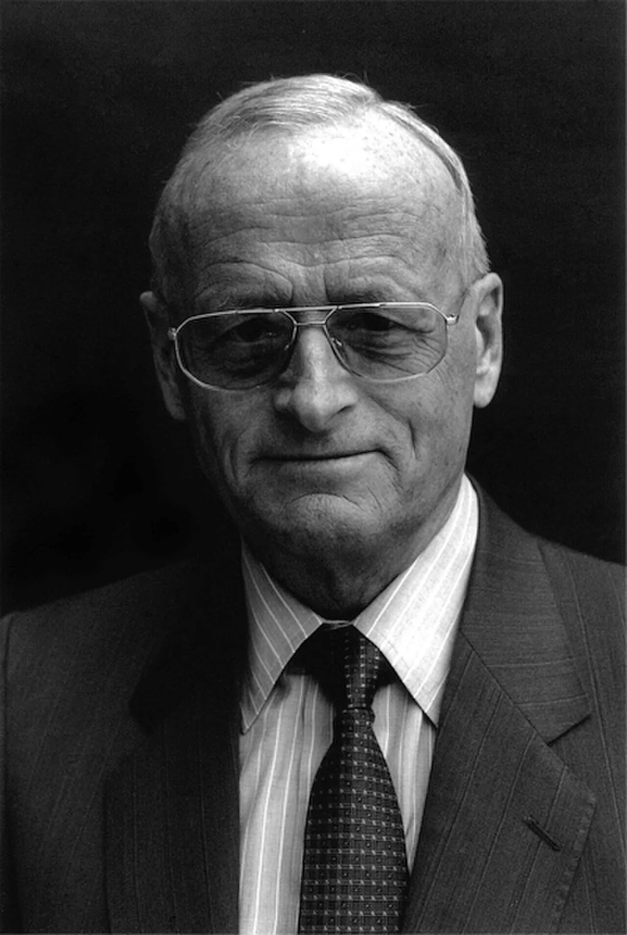 Porträt von Carl Hahn junior (1926–2023) – Gedenkseite