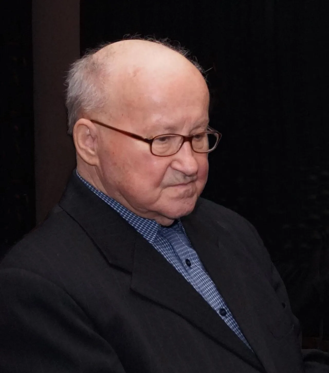Portrait of Roman Bukartyk (1937–2020) – memorial page