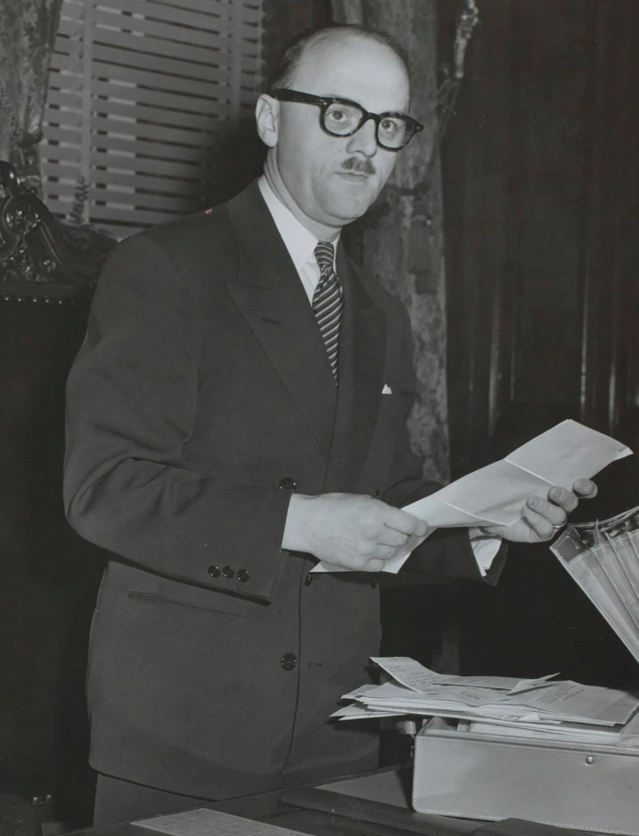 Porträt von Jean Drapeau (1916–1999) – Gedenkseite