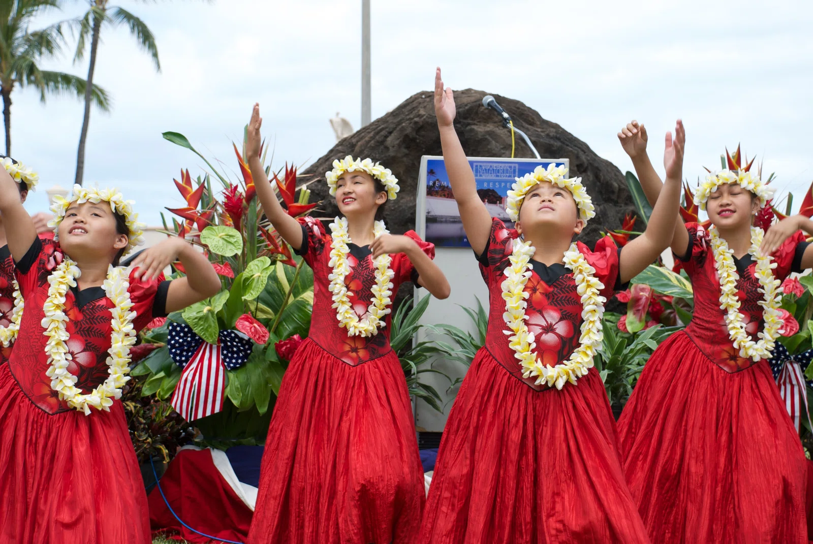 hula dancer