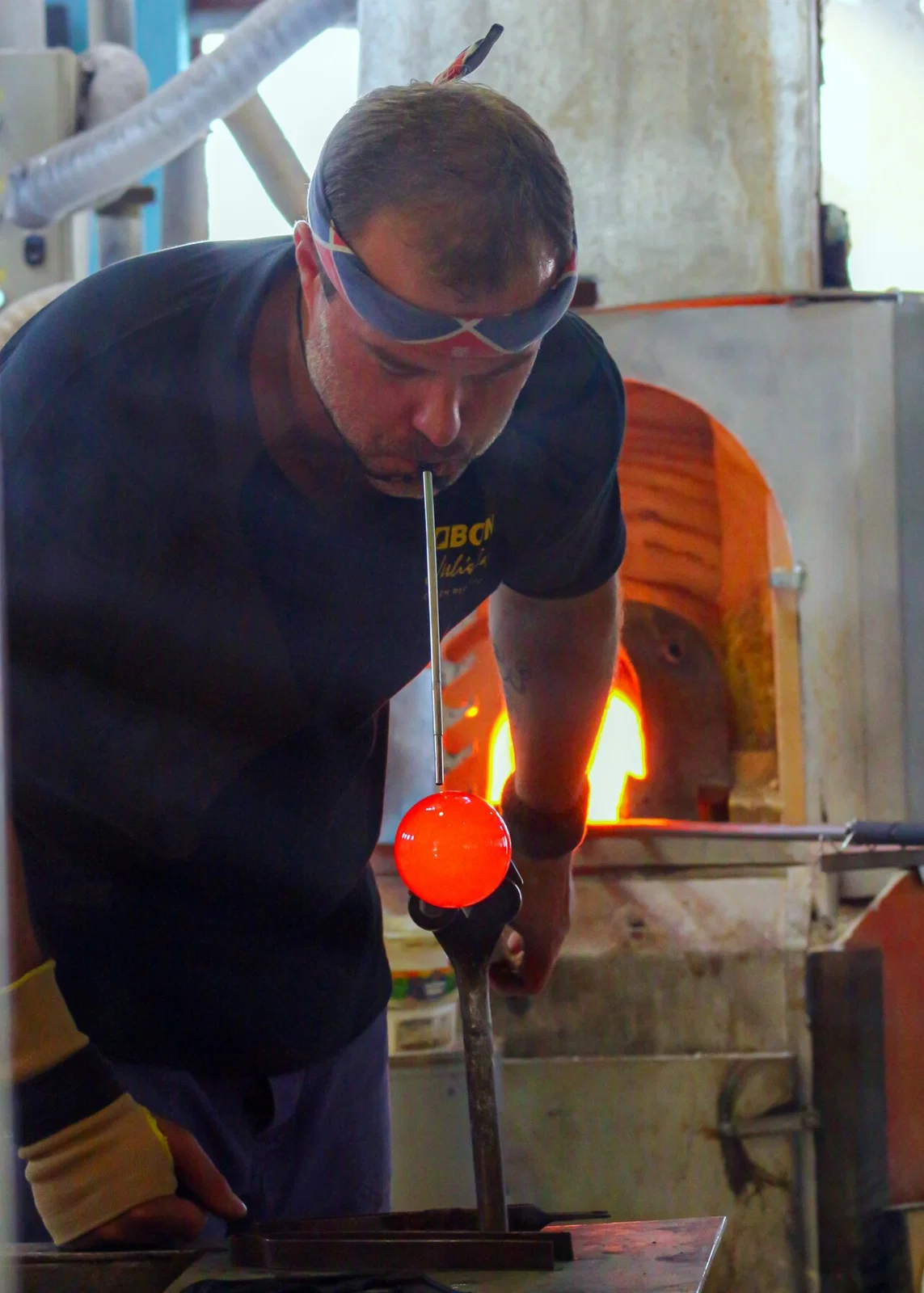 glassmaker