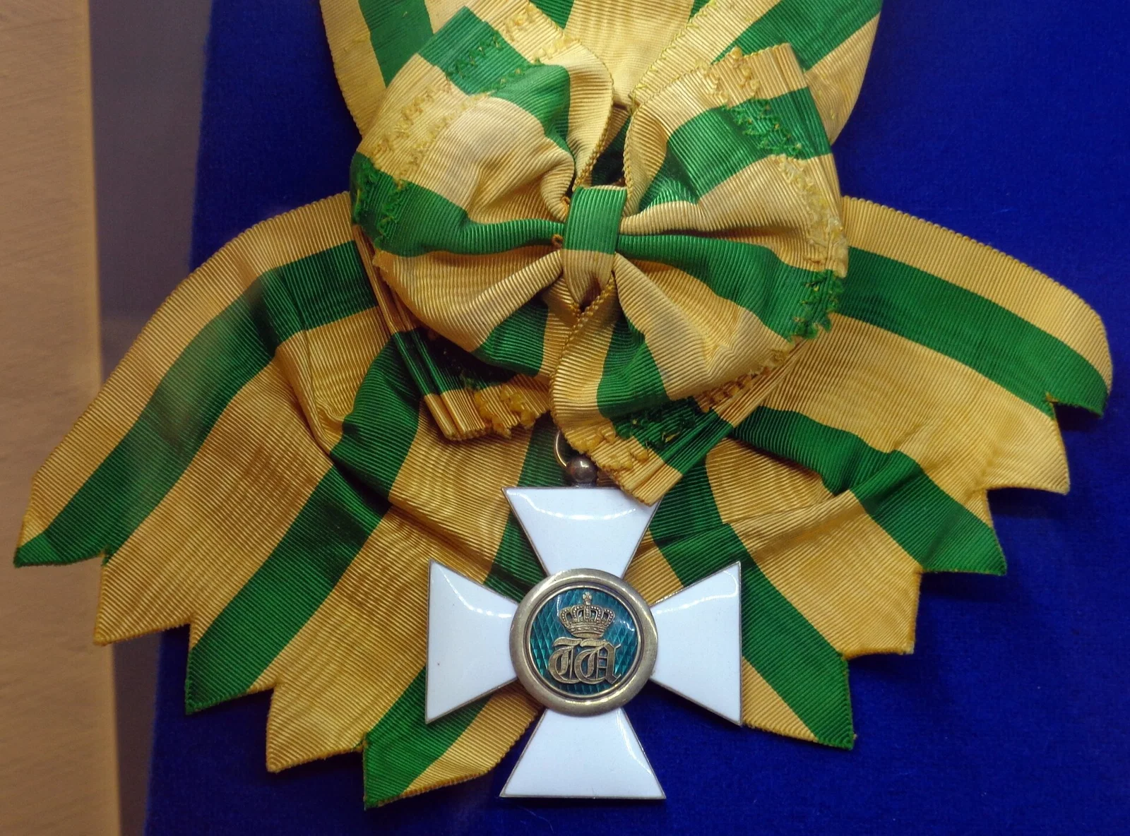 Grand Cross of the Order of the Oak Crown