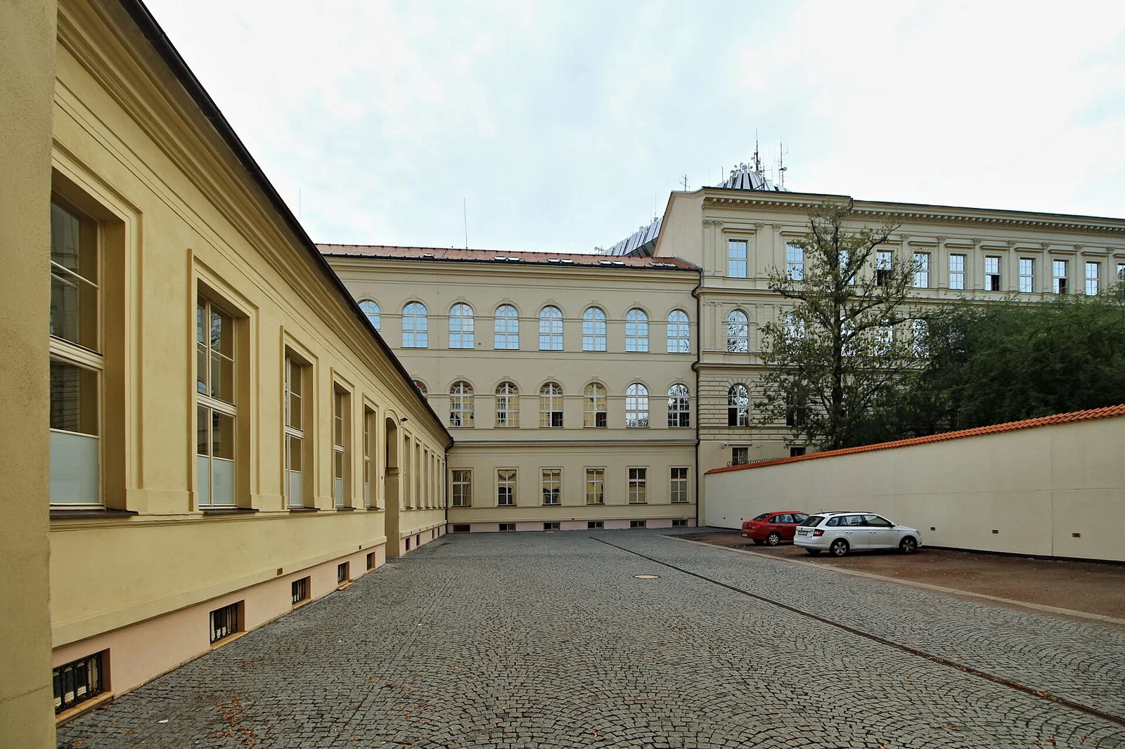 1. Medizinische Fakultät der Karls-Universität