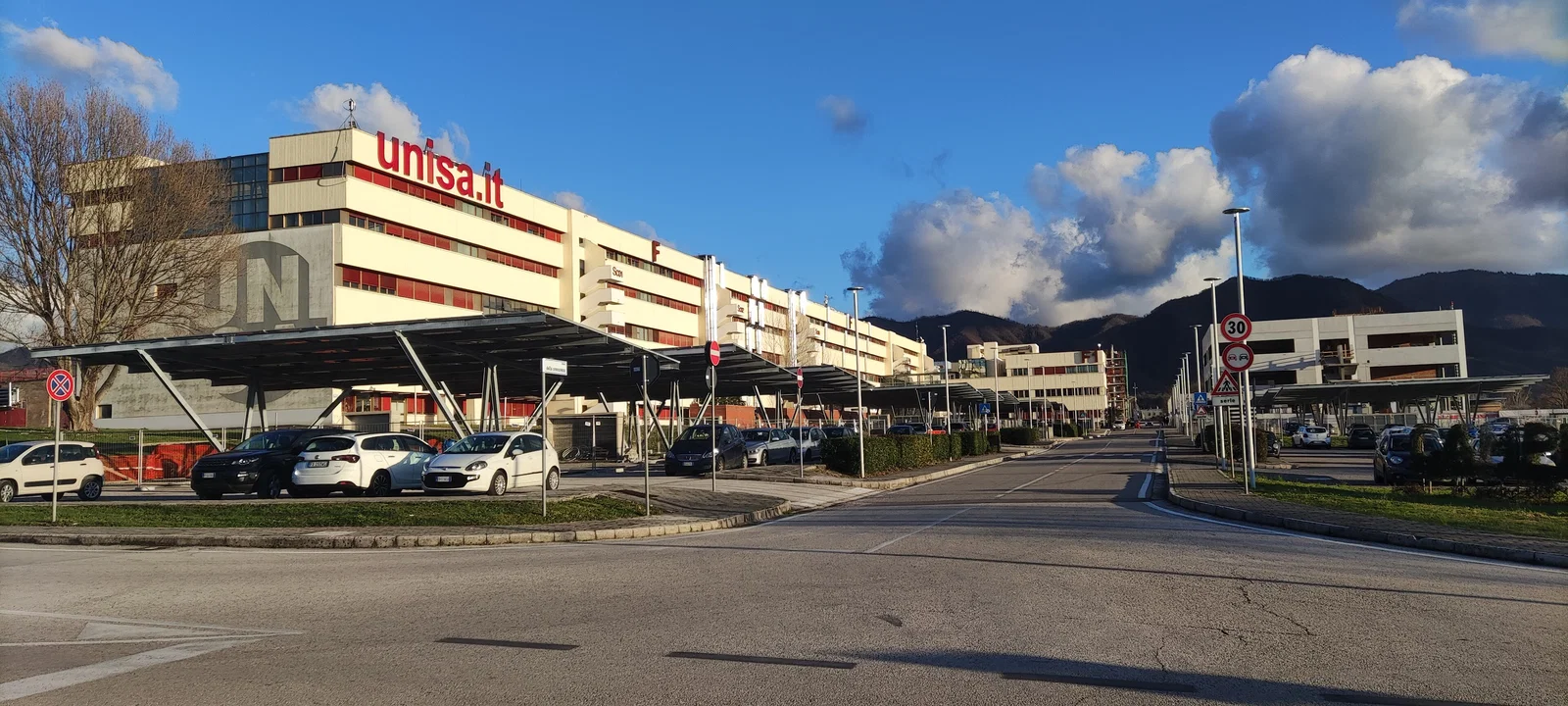 Universität Salerno