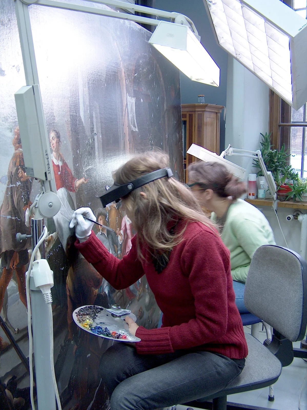 paintings conservator