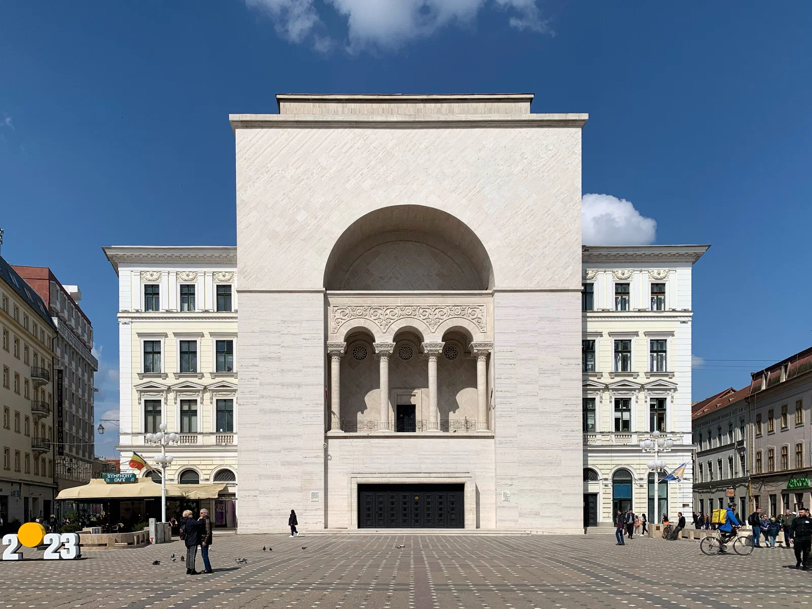 Theater und Opernhaus Timișoara
