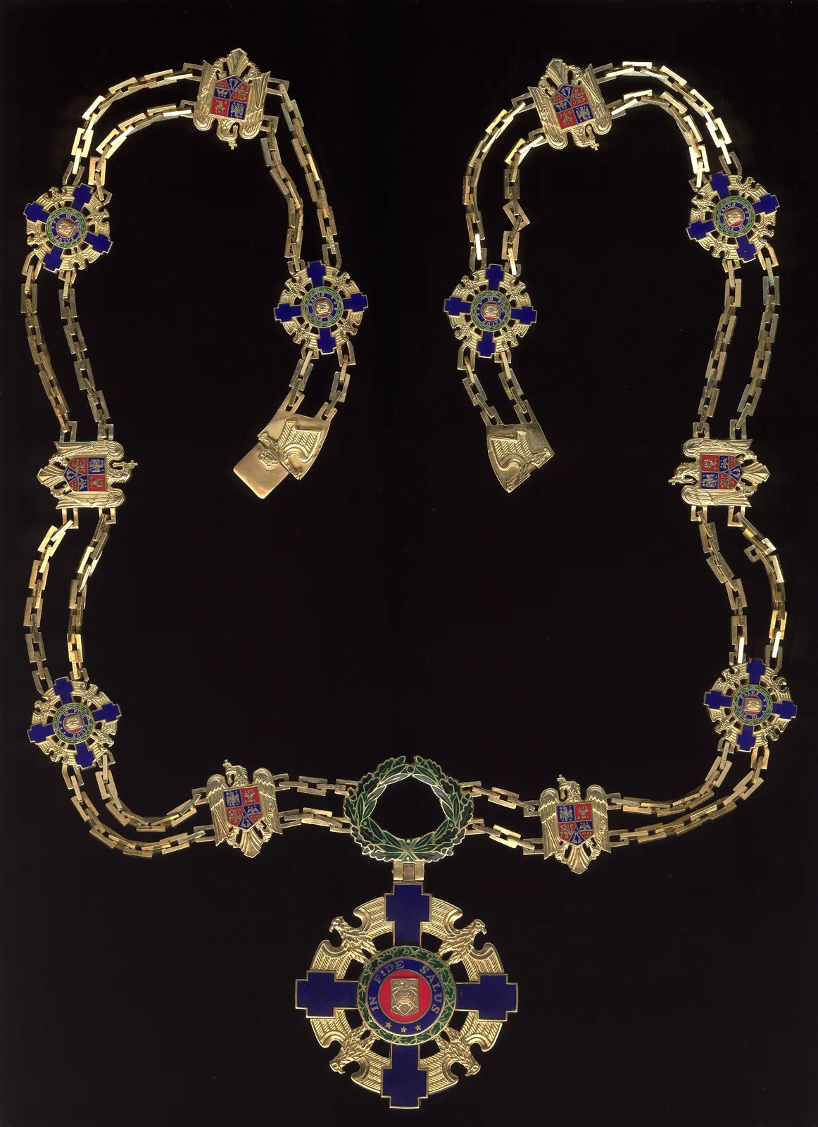 Collar of the Order of the Star of Romania