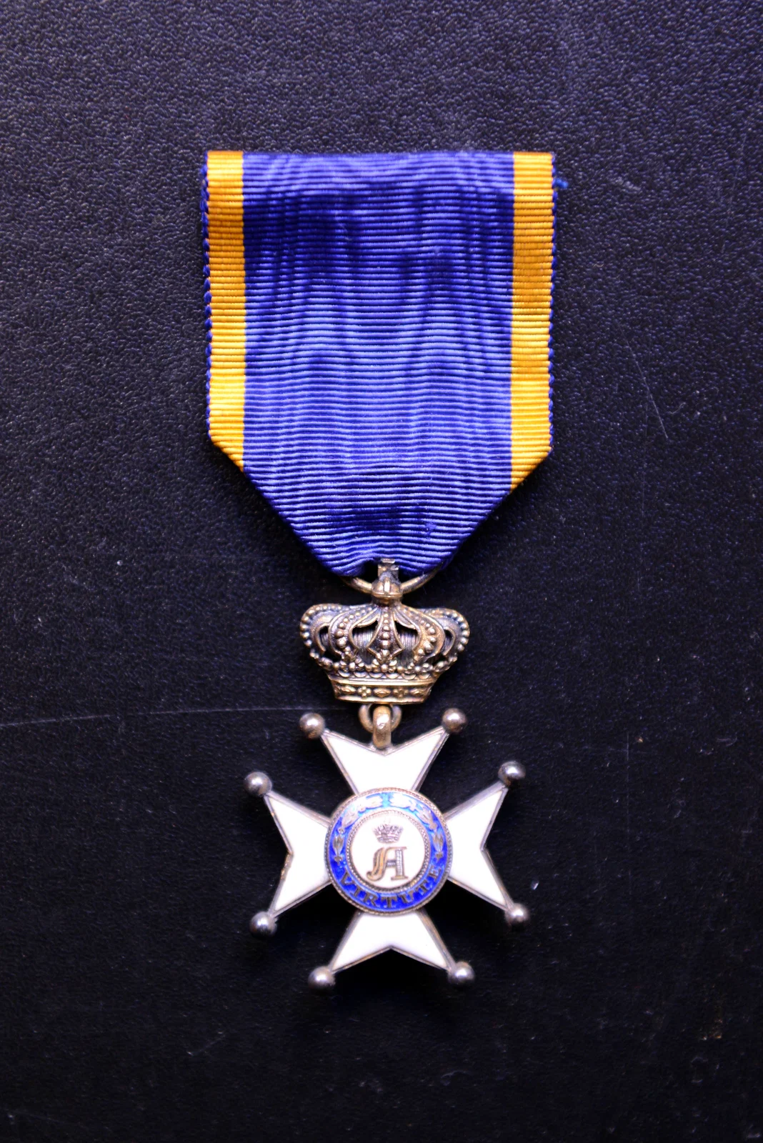 Knight with crown of the Order of Adolphe of Nassau
