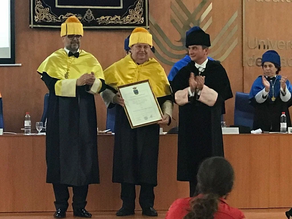 honorary doctorate of the University of Cadiz