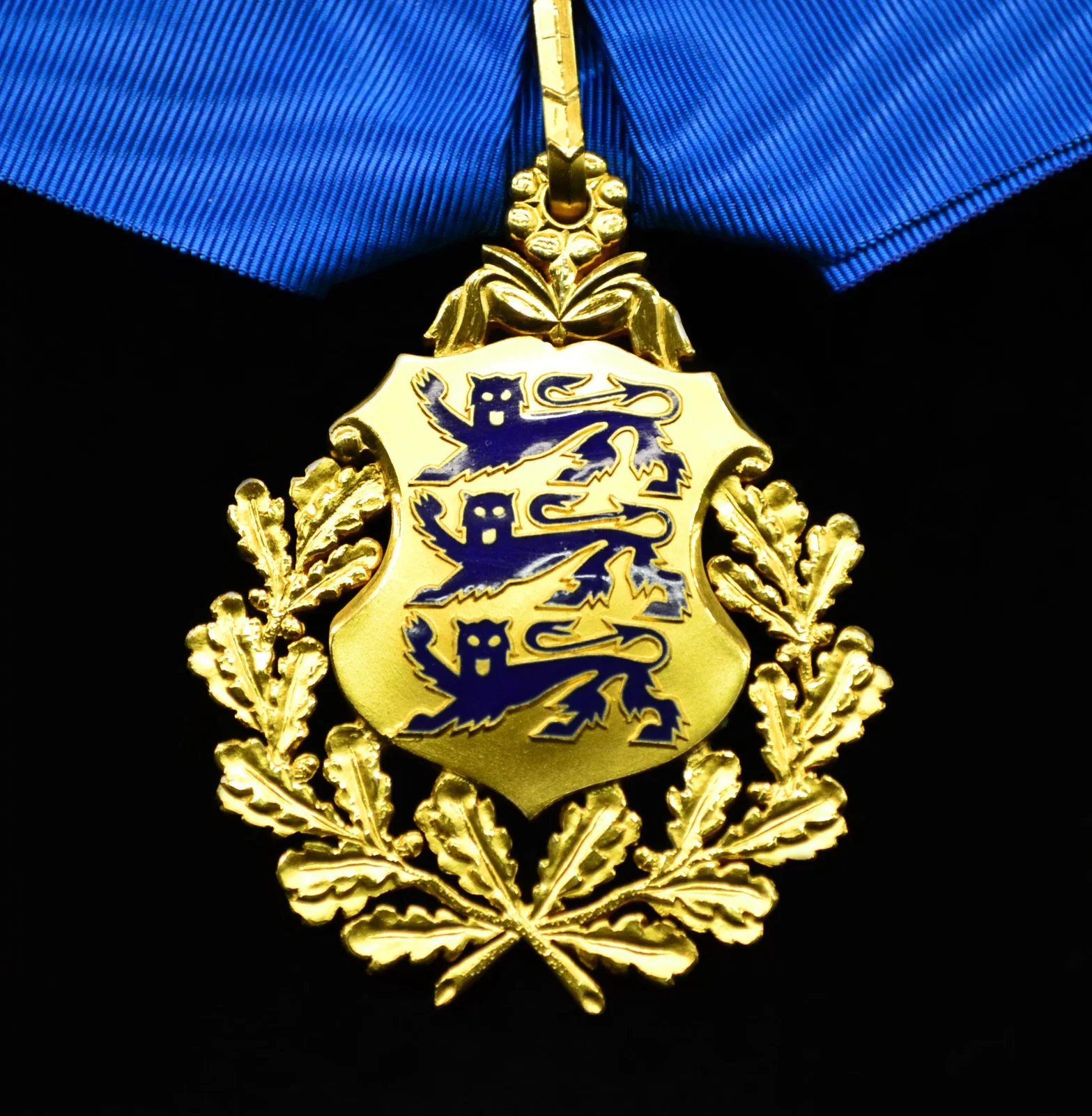 Order of the National Coat of Arms, 2nd Class