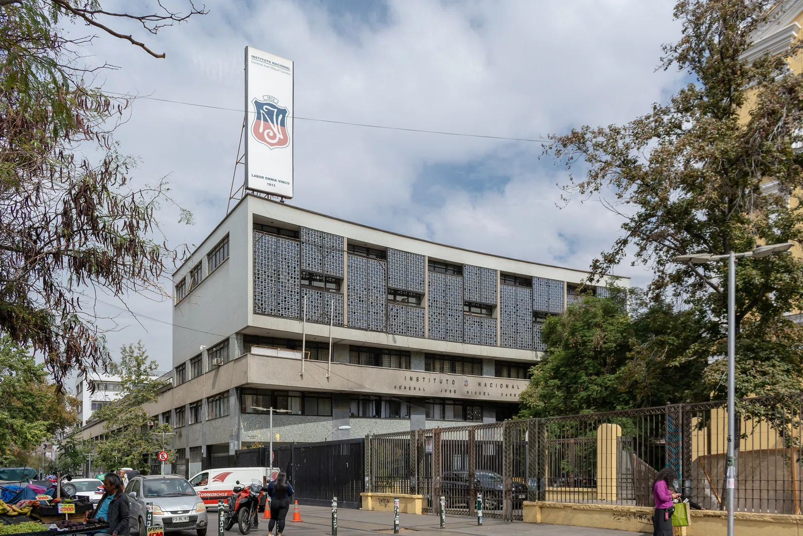 Instituto Nacional General José Miguel Carrera