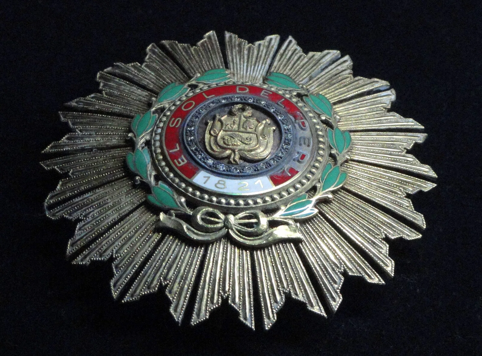 Grand Cross, Special Class of the Order of the Sun of Peru