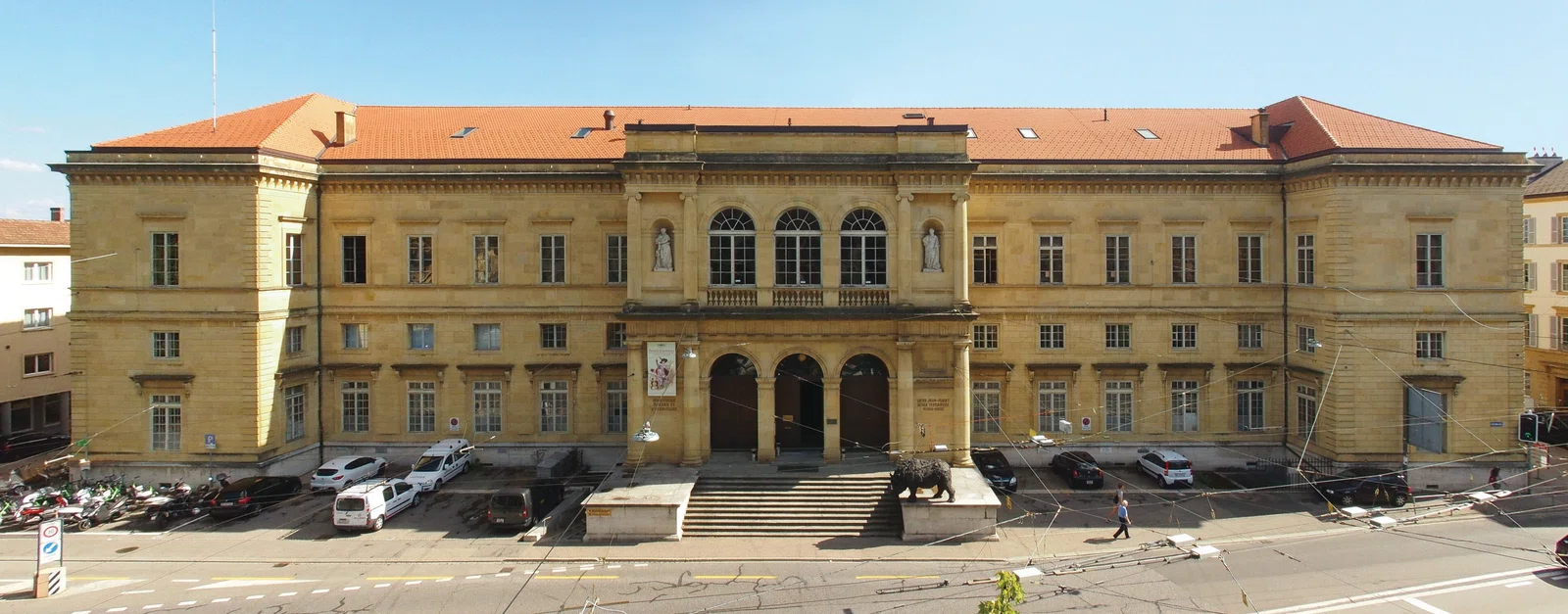 Bibliothek Neuenburg