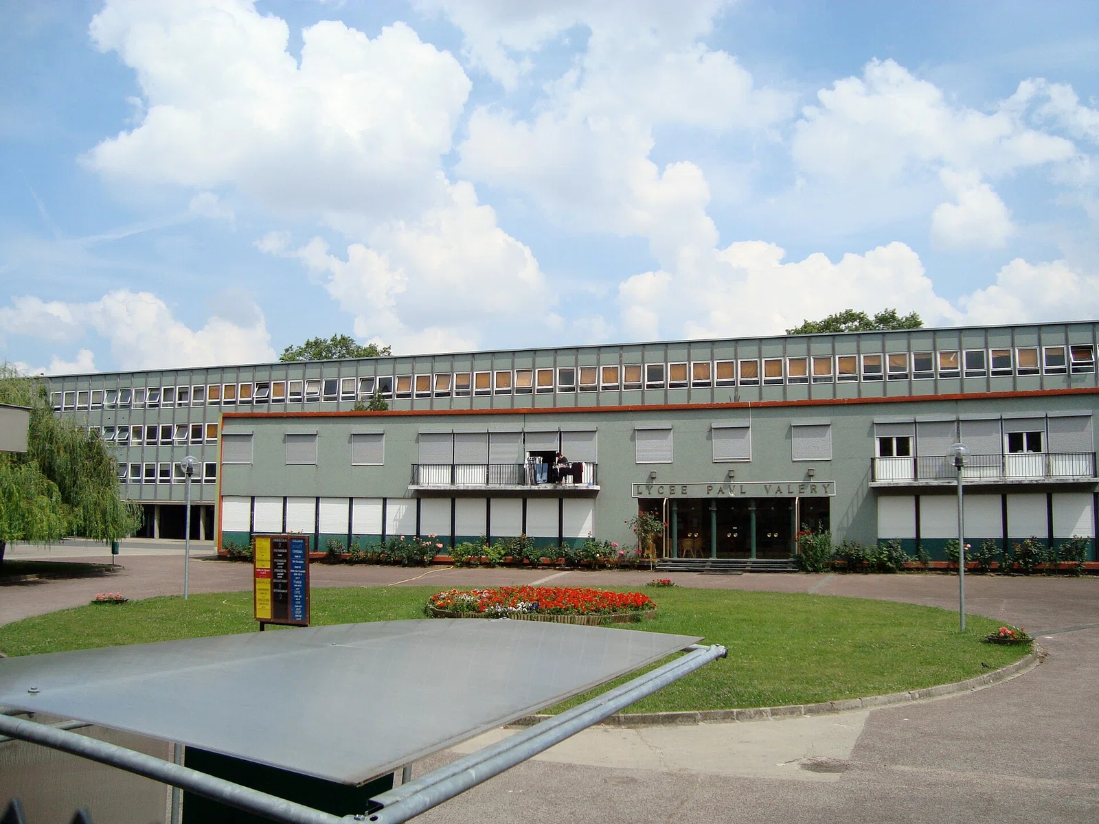 Lycée Paul-Valéry