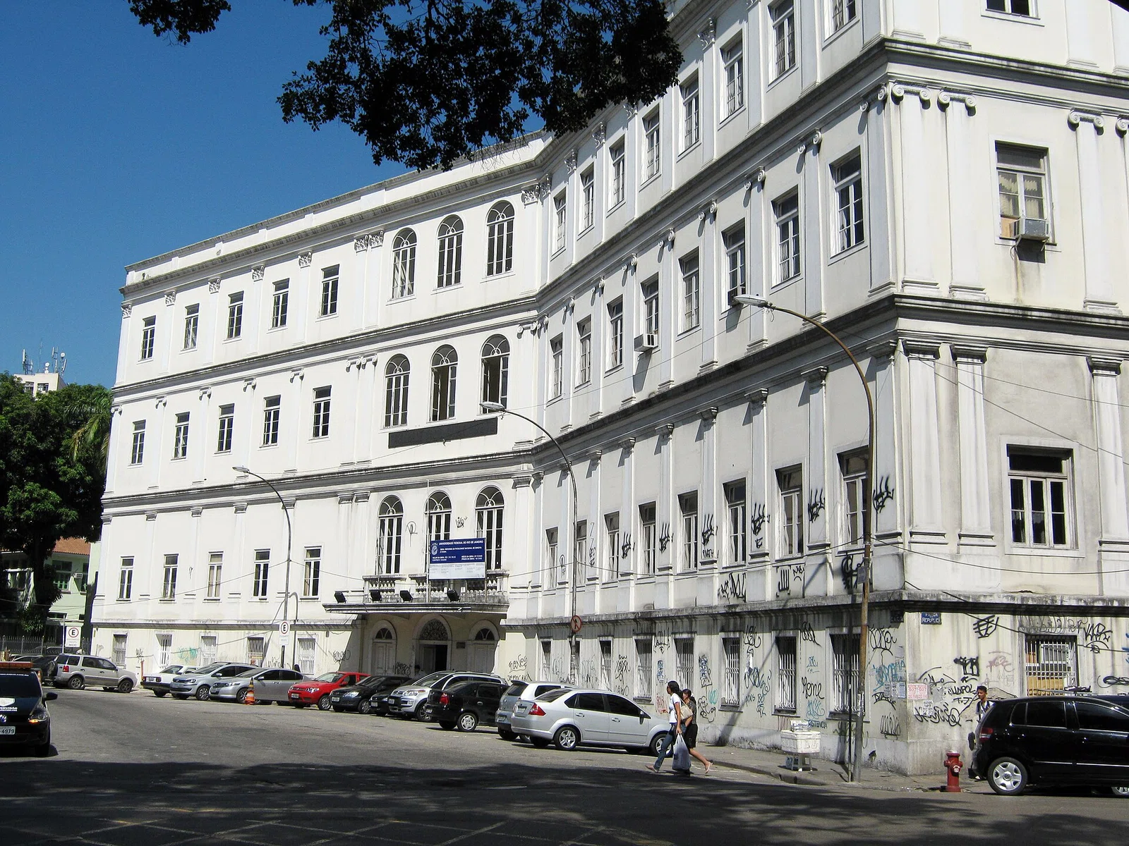 Federal University of Rio de Janeiro Faculty of Law