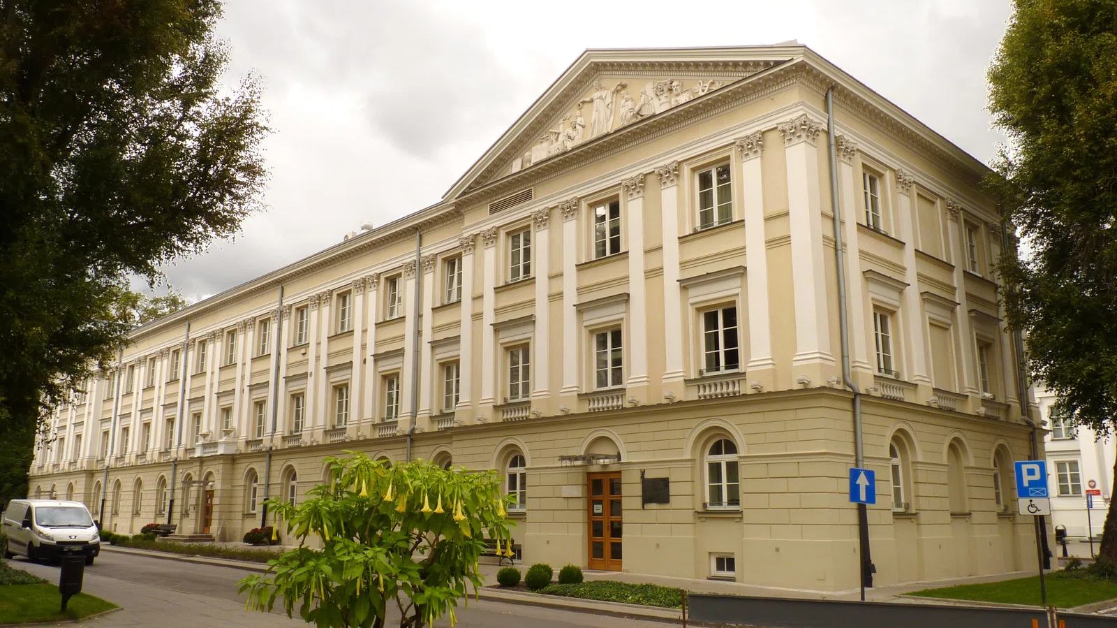 Wydział Lekarski Uniwersytetu Warszawskiego