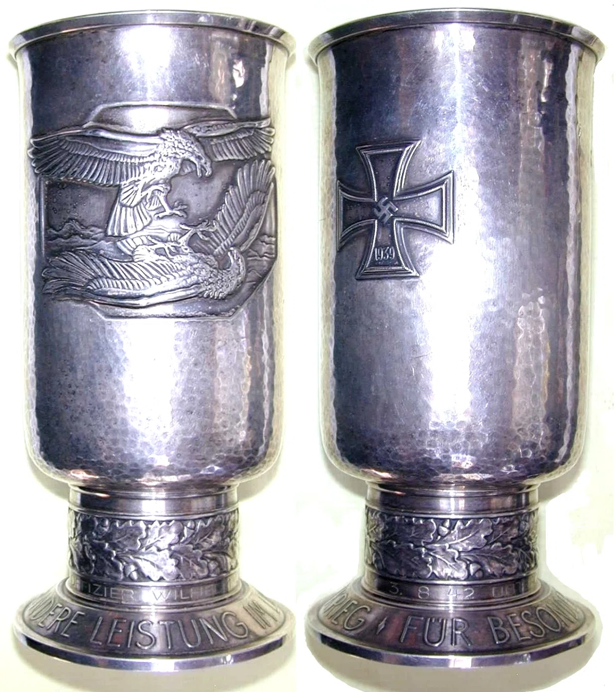 Ehrenpokal für besondere Leistung im Luftkrieg