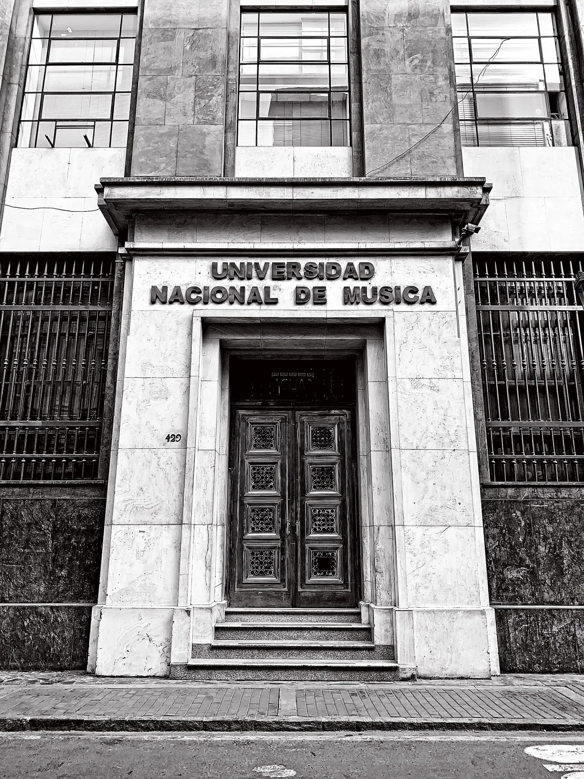 National University of Music