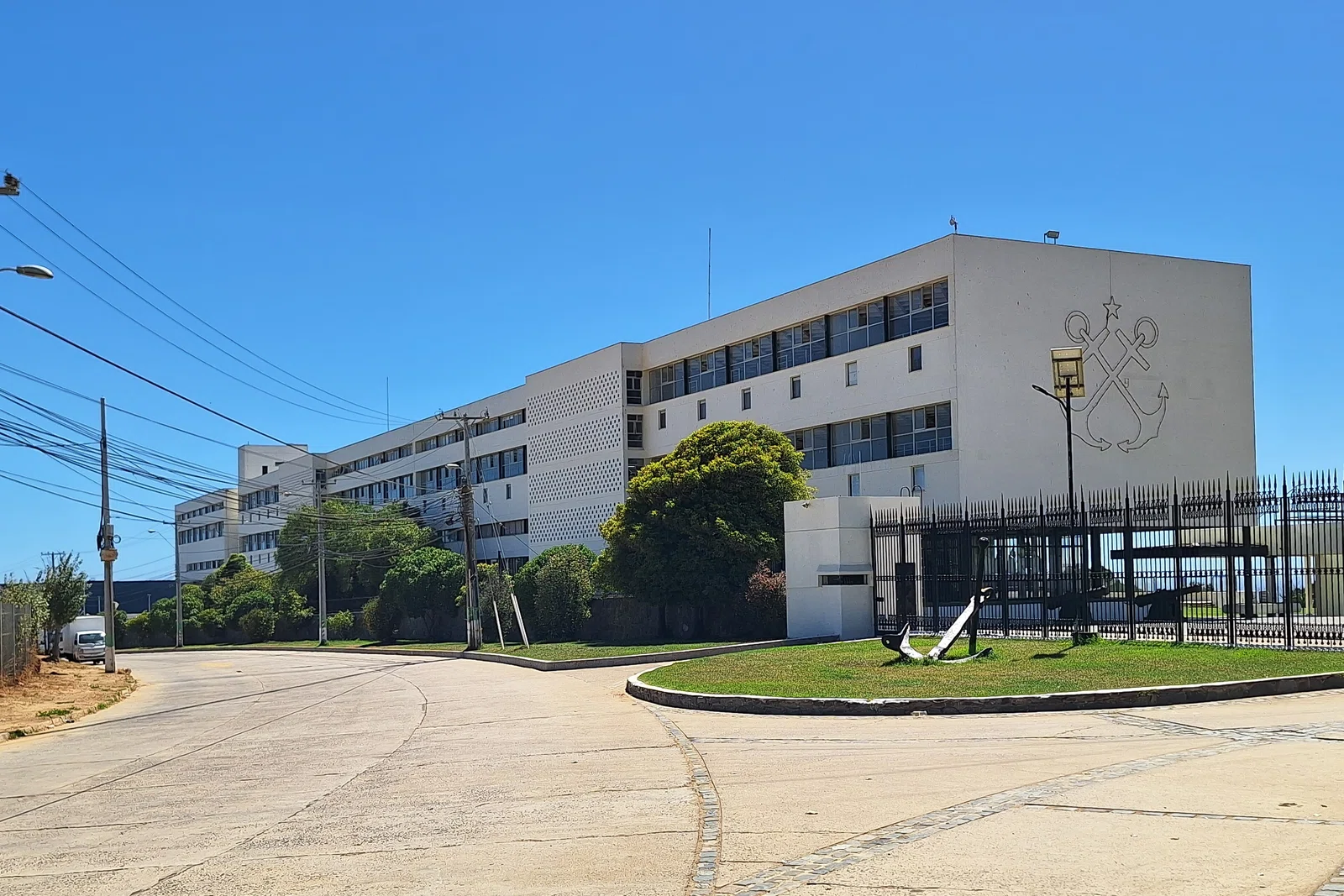 Escuela Naval Arturo Prat