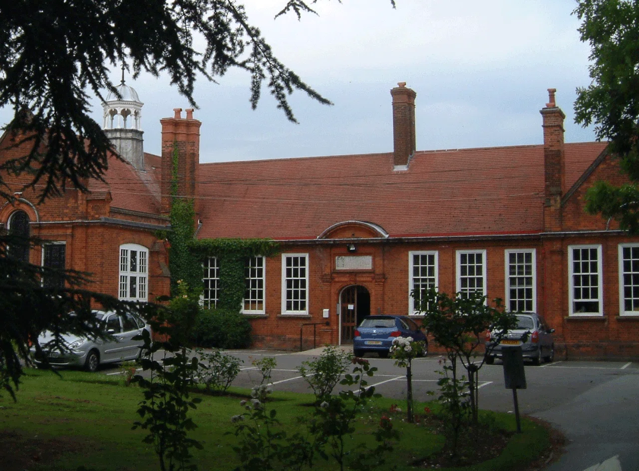Hitchin Boys' School