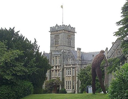 Queen's College