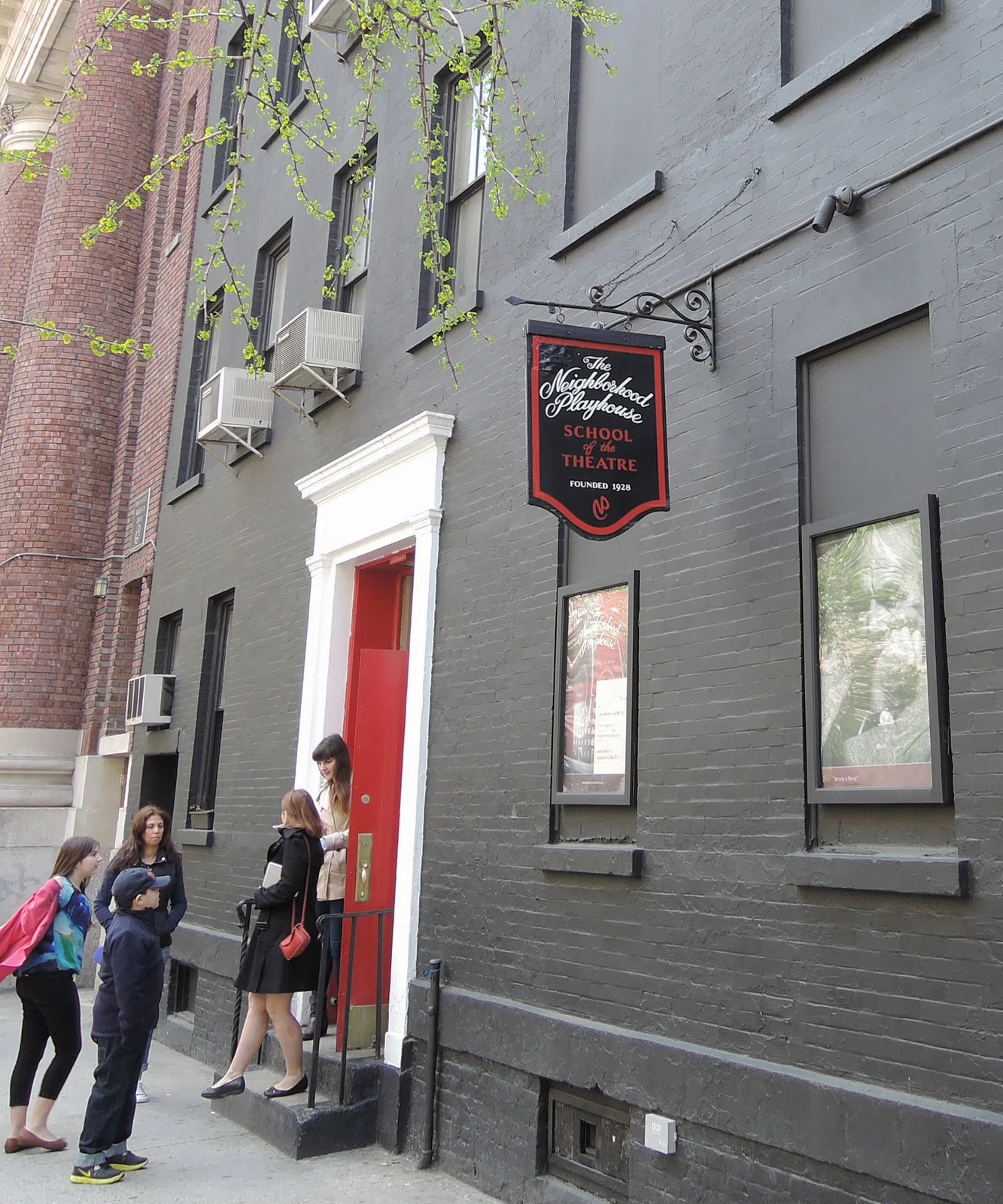 Neighborhood Playhouse School of the Theatre