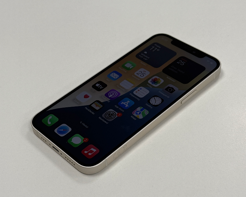 iPhone 12 64GB Bílá