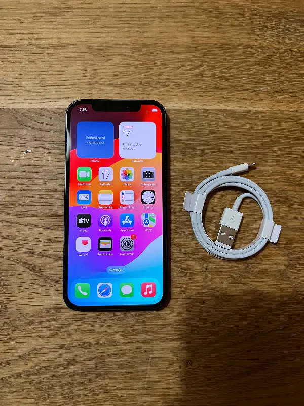 iPhone 12 128GB Černá