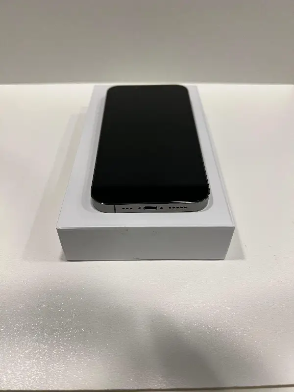 iPhone 13 Pro 128GB Grafitová