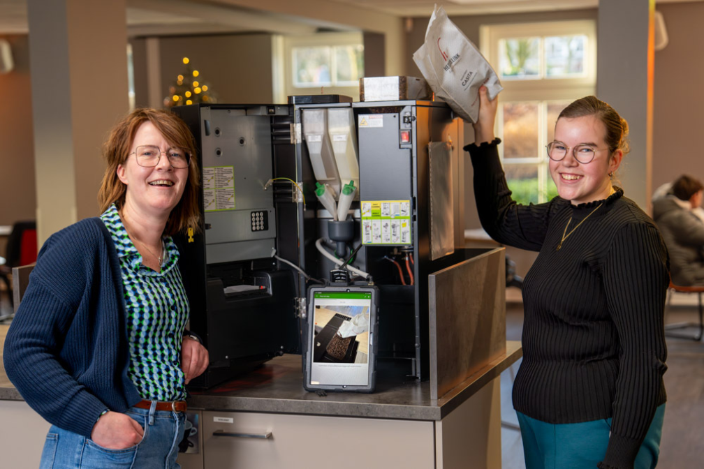 Floor Ik kan nu zelf de koffiemachine schoonmaken