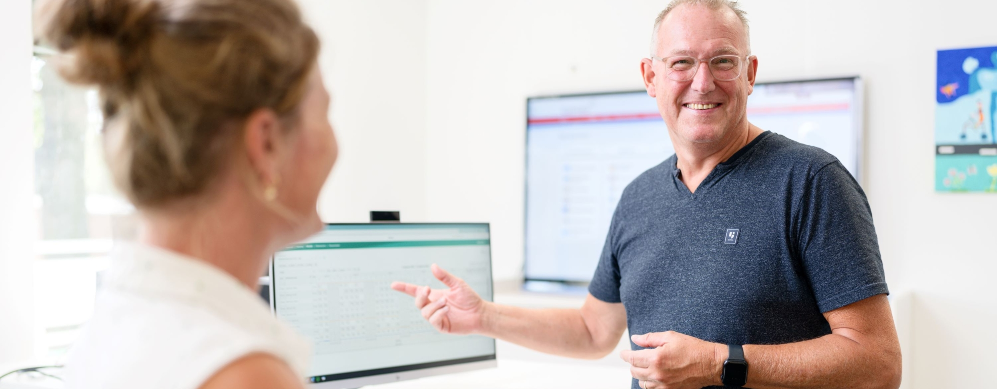 Theo werkt bij afdeling ICT op het centraal bureau