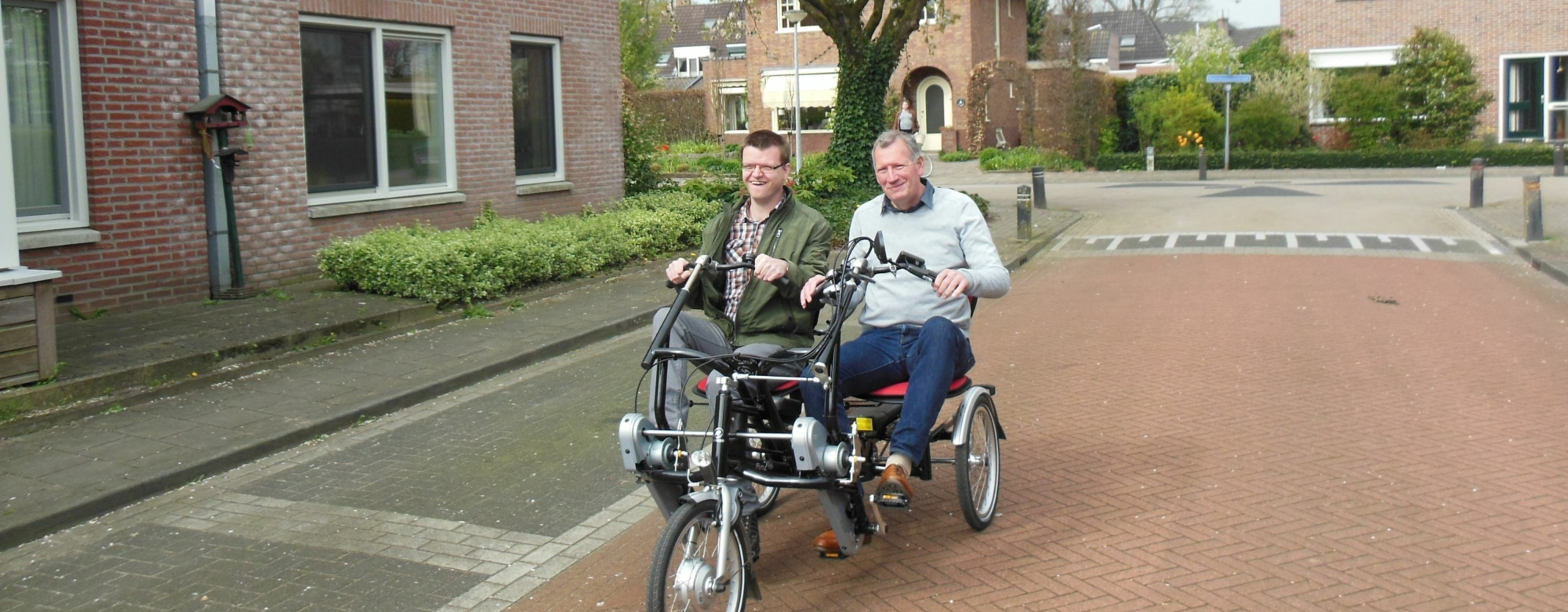 Op de duofiets Patrimoniumstraat