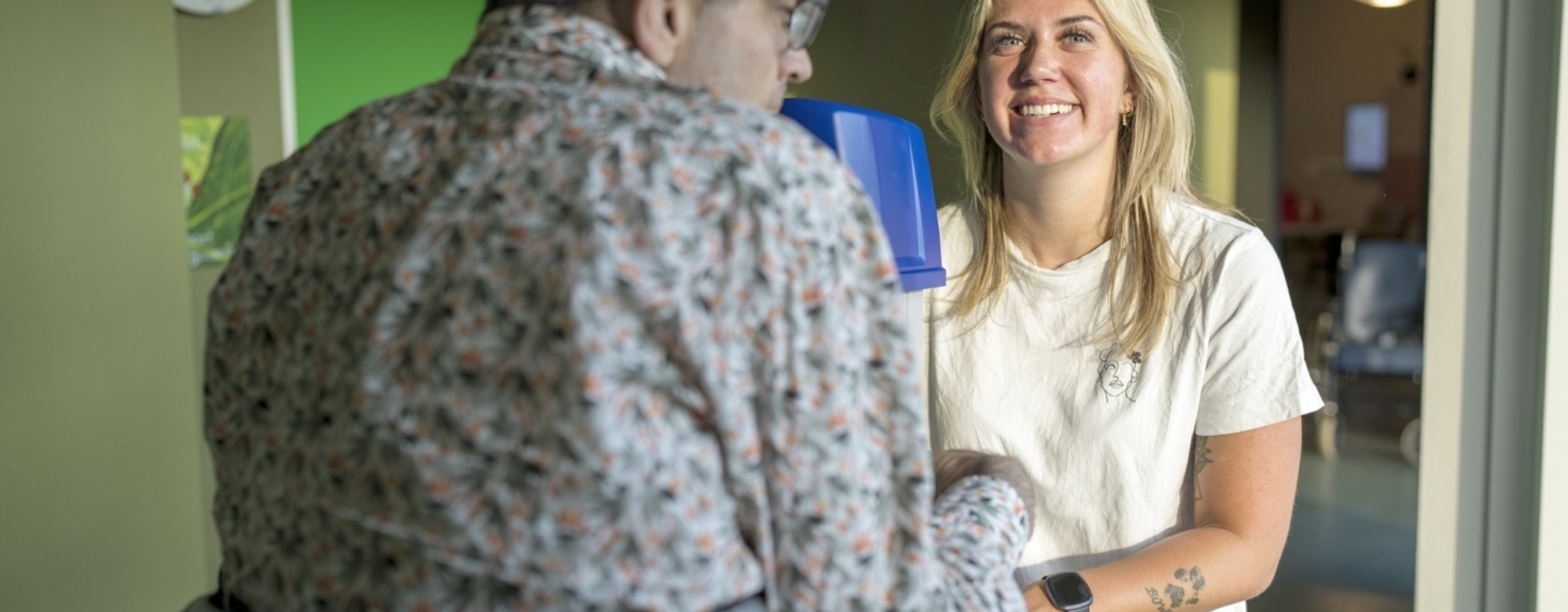 Selena Mintjes Groenloseweg met bewoner