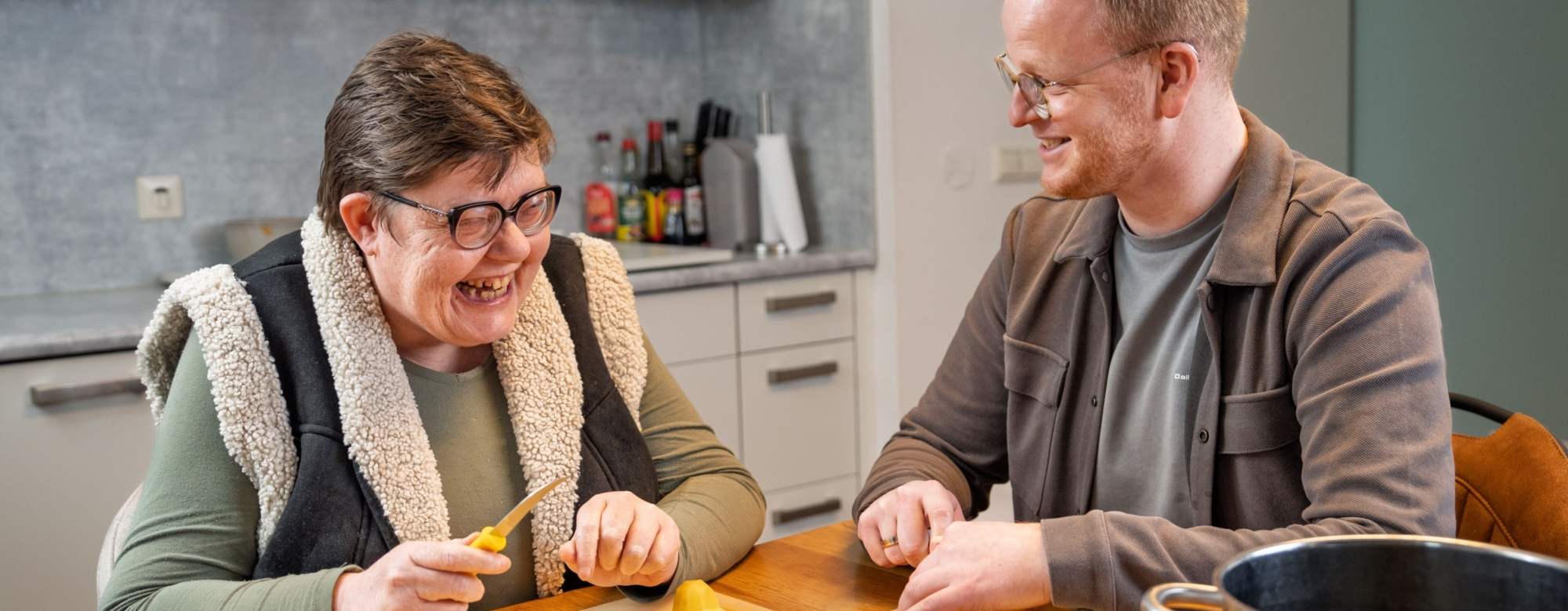 Robert en Susan in de keuken