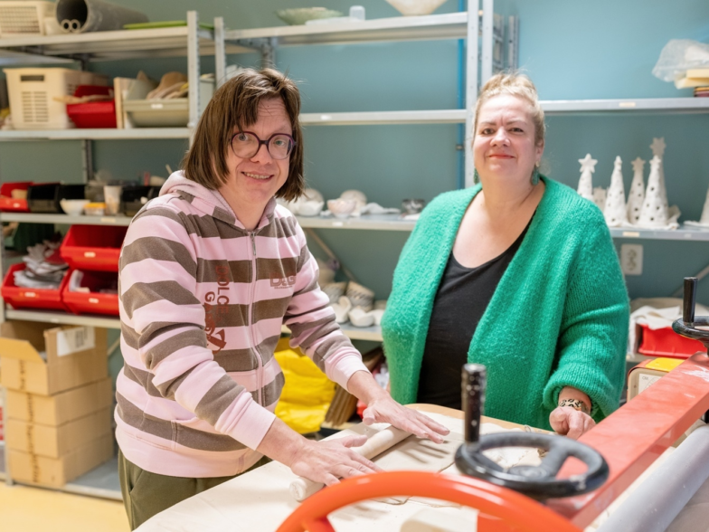 De Hoven Atelier Dominique en begeleider LR