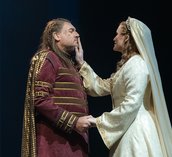 photo1