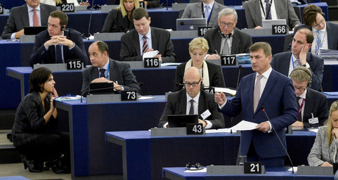 EU raises alarm on fake news and hacking