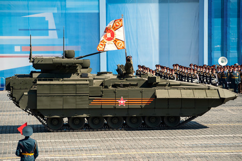 Los embajadores de la UE acuden en masa a la Plaza Roja para el desfile de Putin