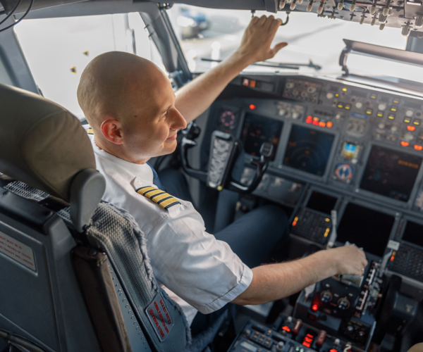 First Officer2 First Officer2