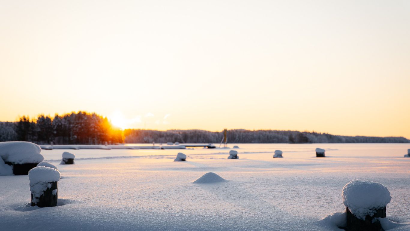 Joulunajan lounaat ja illalliset Sahanlahdessa